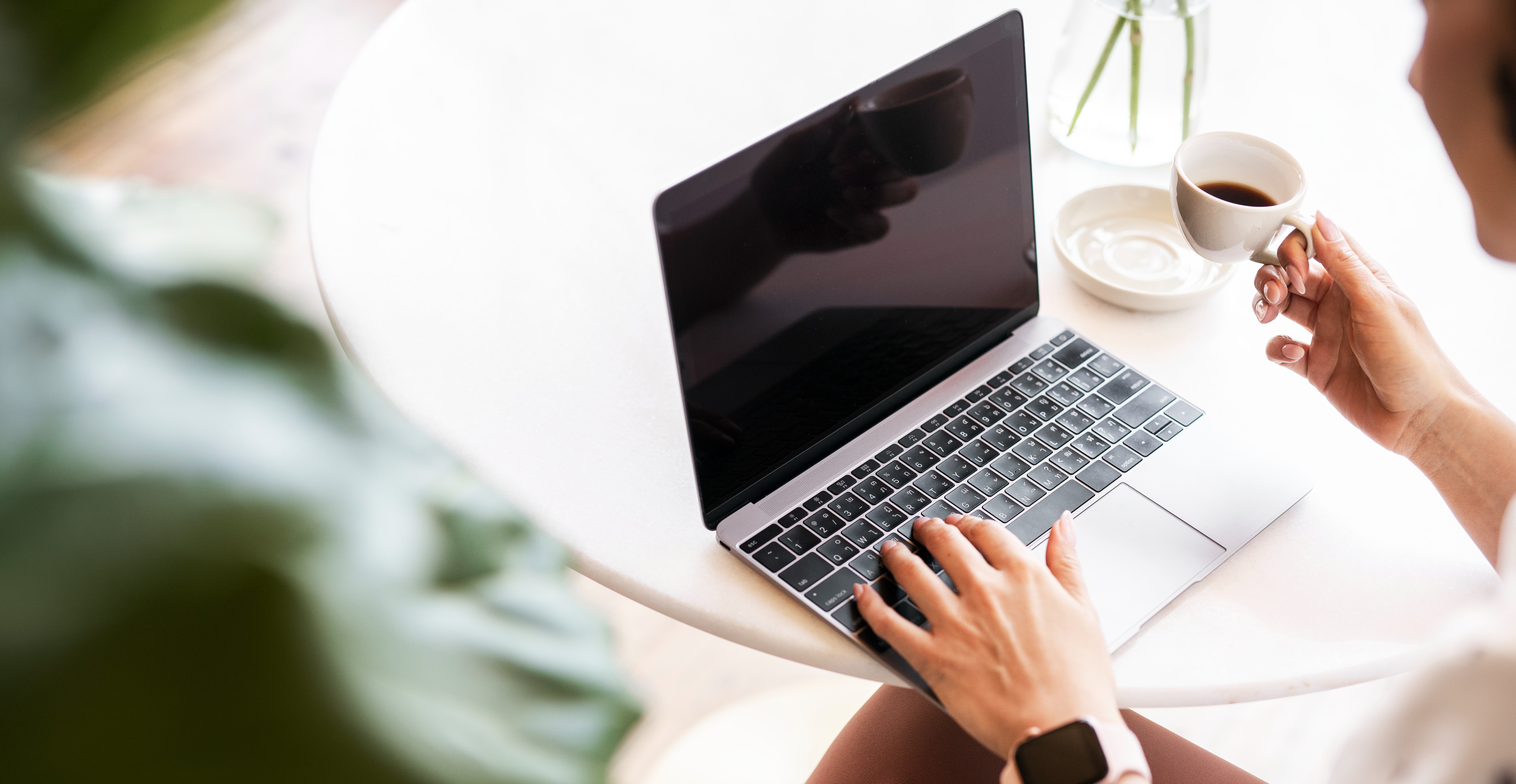 woman-working-on-a-laptop-2021-09-02-06-03-52-utc